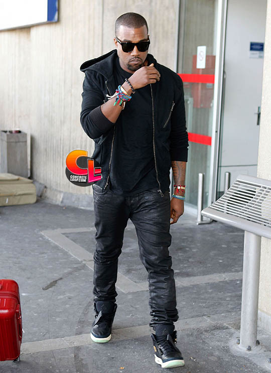 kanye with air yeezy 2