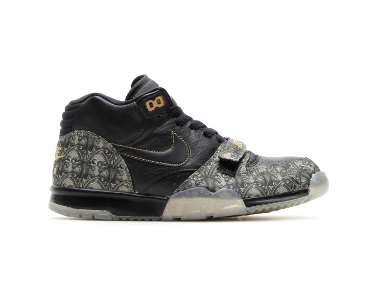 Nike air trainer 1 light smoke grey. Nike air trainer 1 sp dark. Nike air trainer 1 sp black. Nike air trainer 1. Nike air trainer 1 utility «light smoke grey».