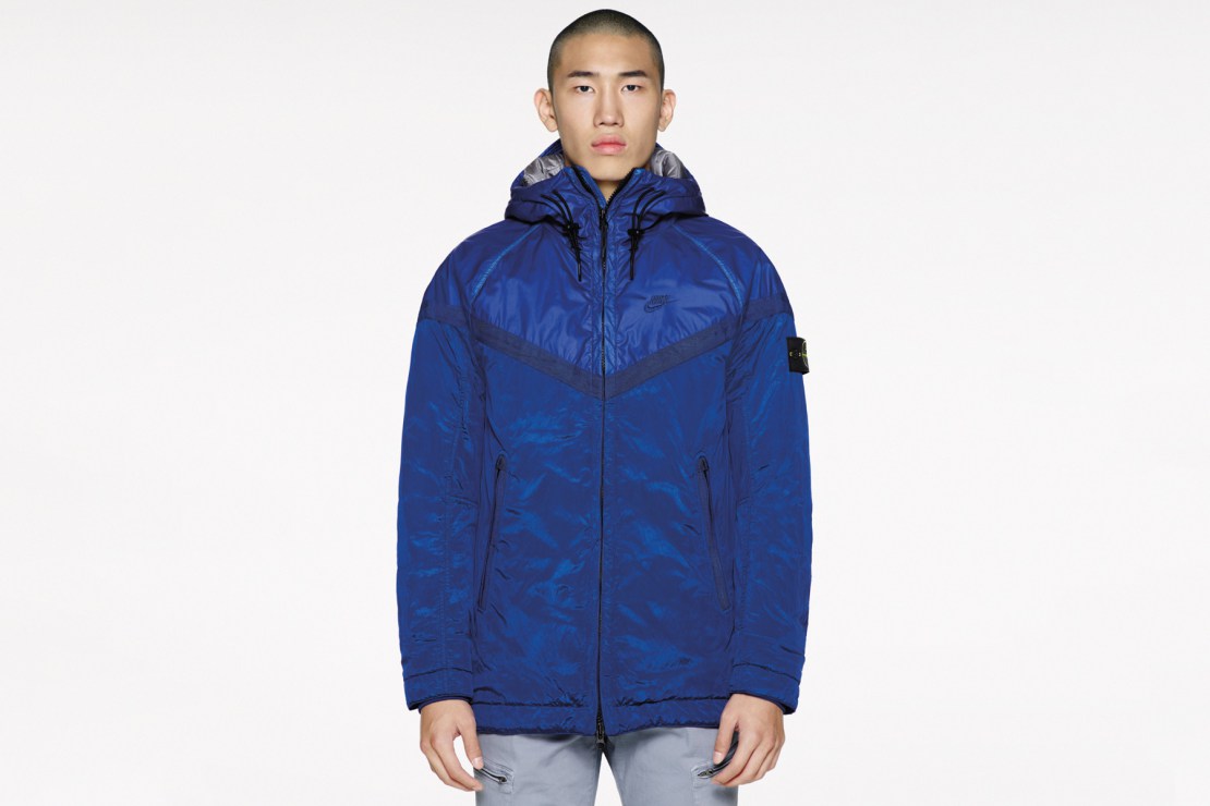 nikelab-stone-island-windrunner-blue