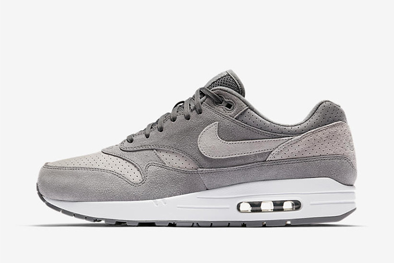 nike tn 2018 foot locker